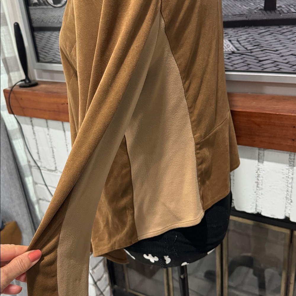 Caché Women's Brown Drape Front Blazer stretch brown large faux suede - Picture 5 of 5